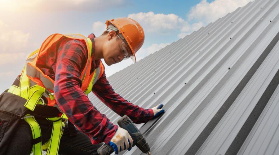 Owens Corning roofing contractor in Lineville, IA